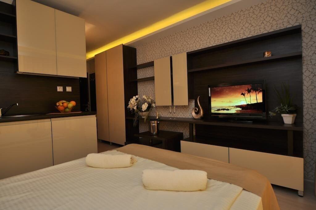 Harmony Suites Jungle Sunny Beach Ngoại thất bức ảnh