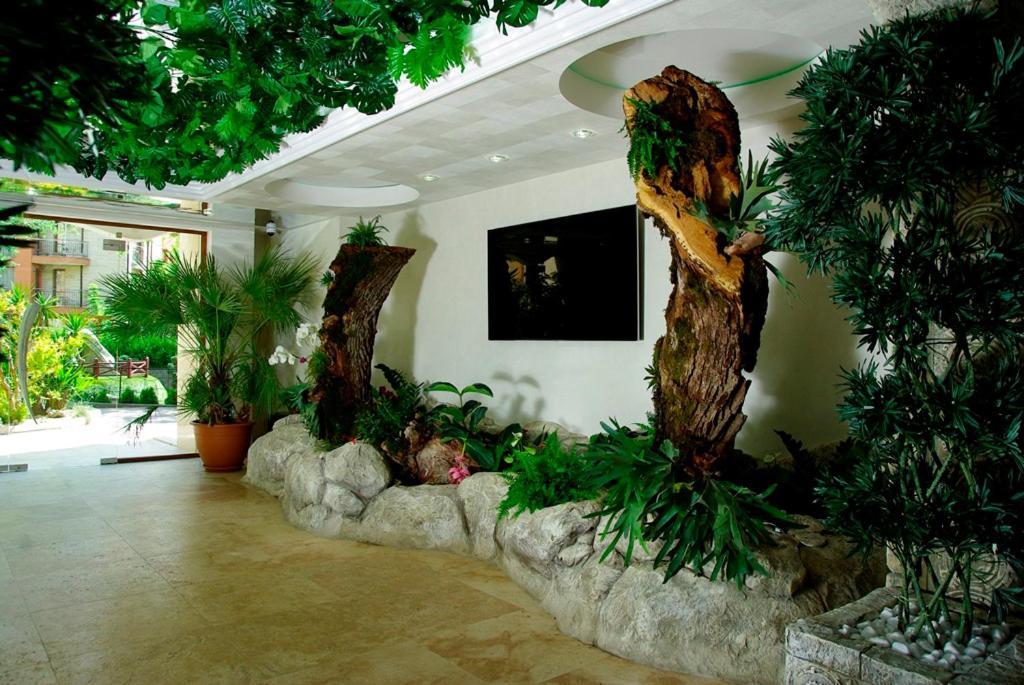 Harmony Suites Jungle Sunny Beach Ngoại thất bức ảnh