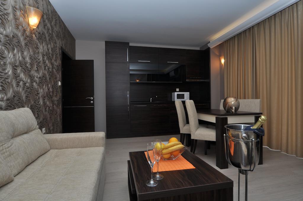 Harmony Suites Jungle Sunny Beach Ngoại thất bức ảnh